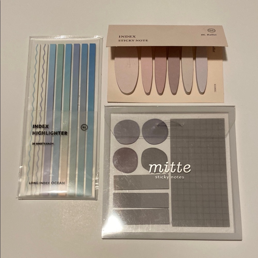 Variety Pack of Sticky Notes and Index Highlighters Set